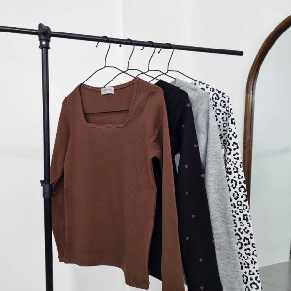 بلوز یقه خشتی